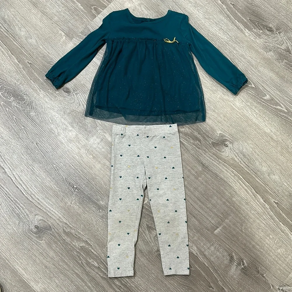 Carter’s Toddler Holiday Outfit